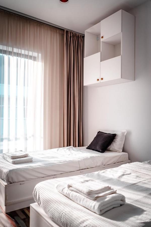 Luxury Family Apartment With Private Parking And Forest View Timişoara Extérieur photo