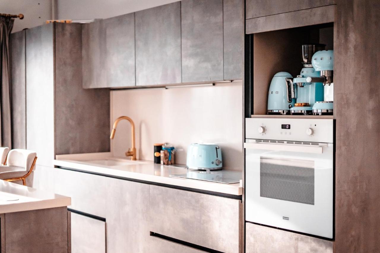 Luxury Family Apartment With Private Parking And Forest View Timişoara Extérieur photo