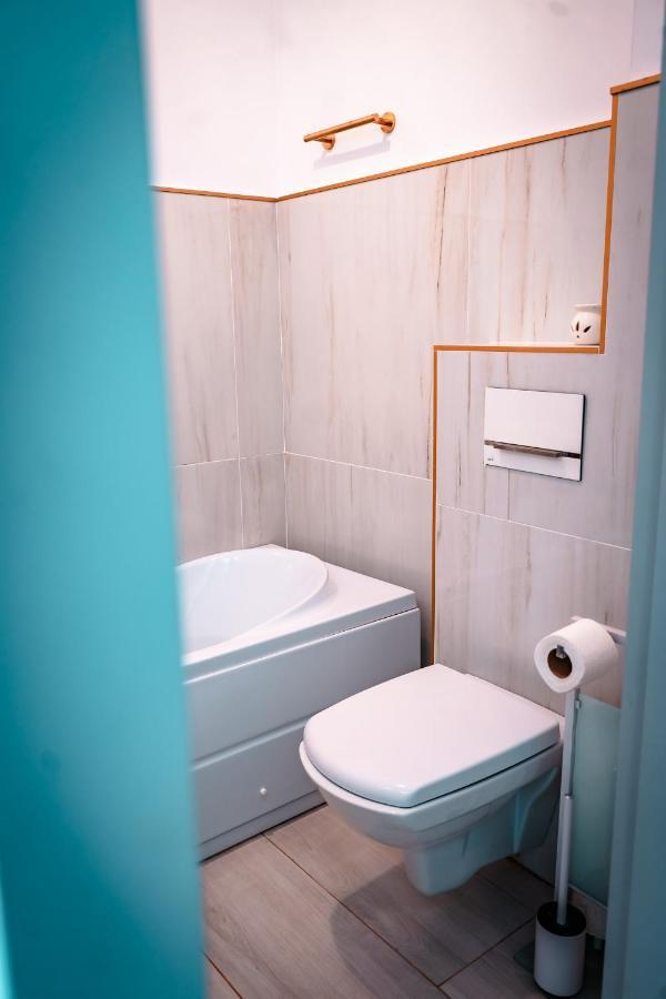 Luxury Family Apartment With Private Parking And Forest View Timişoara Extérieur photo